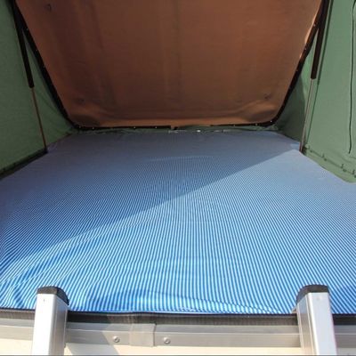 最新のハードシェル車屋根トップテントのための露天旅行ハイキングカモフラージュテント