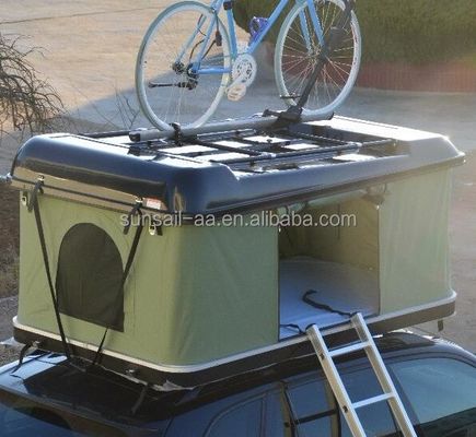 ガラス繊維のハードシェルで快適なキャンプを体験する 車屋根 トップテント 自動